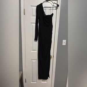 Elegant Black Long Sleeve Dress